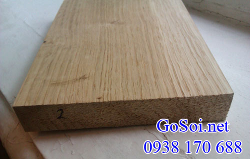 giá gỗ sồi trắng (white oak) không cao so với các loại gỗ khác